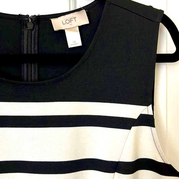 Anne Taylor LOFT Sleeveless Mini Dress with Crew Neckline - Picture 3 of 3